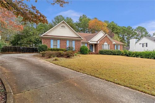 2303 Deerfield Chase Se, Conyers, GA, 30013-6306 | Card Image