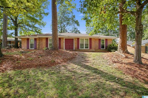 746 Forestdale Dr, Montgomery, AL, 36109-4404 | Card Image