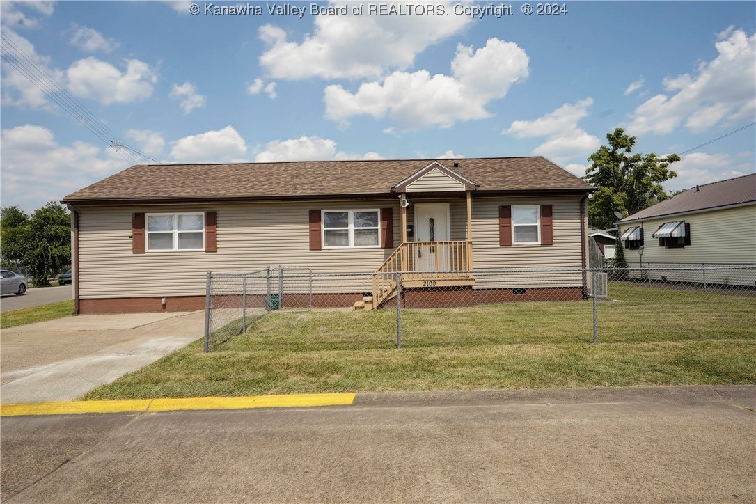 Harrison Ave, Saint Albans, WV 25177