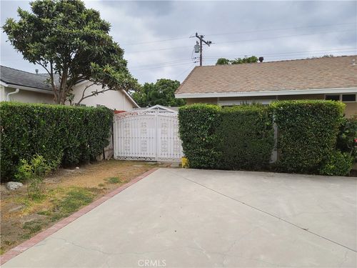 2118 Rosecrans Street, Simi Valley, CA, 93065 | Card Image
