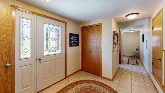 Entryway | Image 19