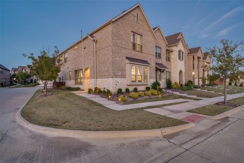 550 Cobblestone Ln, Irving, TX, 75039-1259 | Card Image