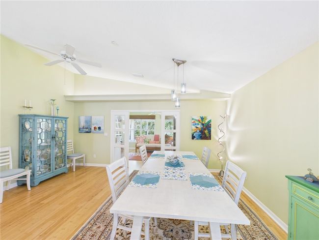 622 Cottonwood Rd, House other with 3 bedrooms, 2 bathrooms and null parking in Sebastian FL | Image 7