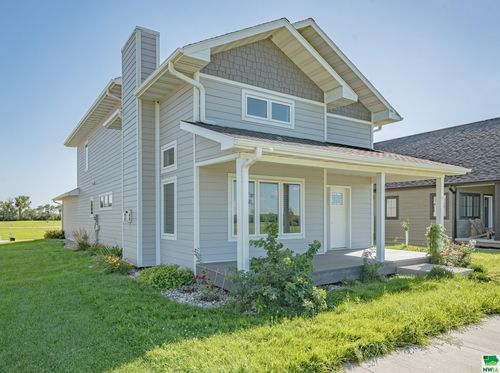 3652 Prairie Grv, South Sioux City, NE, 68776-3427 | Card Image