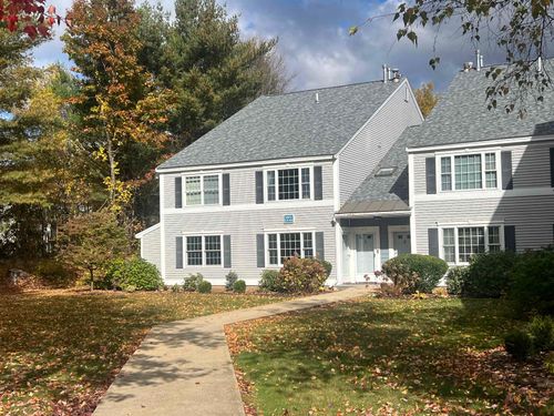 416 Springbrook Cir, Portsmouth, NH, 03801-5628 | Card Image