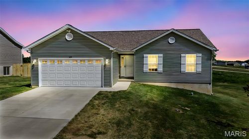 149 Colton Jesse Dr, Winfield, MO, 63389-3674 | Card Image