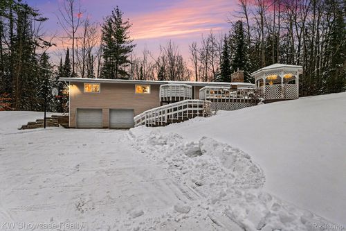 1951 Kneeland Rd, Fairview, MI, 48621-9737 | Card Image