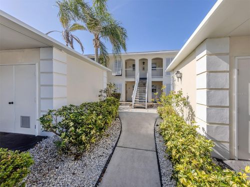 unit-326-435 Cerromar Ln, VENICE, FL, 34293-4410 | Card Image
