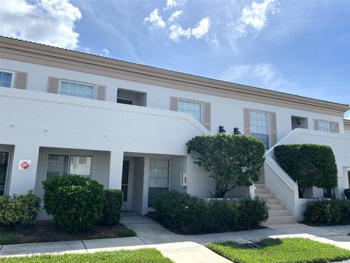 15-5205 Wedgewood Ln, SARASOTA, FL, 34235-7021 | Card Image