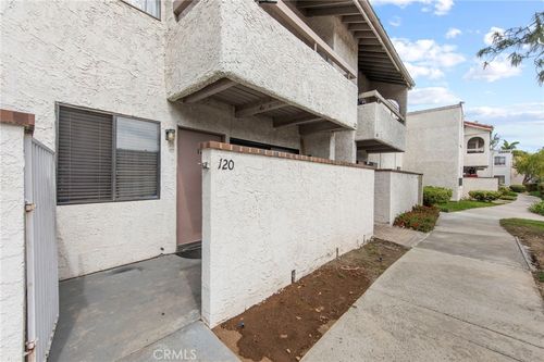 120-25007 Peachland Ave, Newhall, CA, 91321 | Card Image