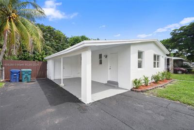 920 Nw 34th Way, House other with 3 bedrooms, 1 bathrooms and null parking in Lauderhill FL | Image 3