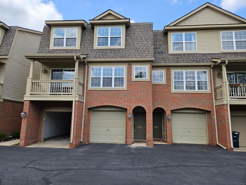 3041 Barclay Way, Ann Arbor, MI, 48105-9464 | Card Image