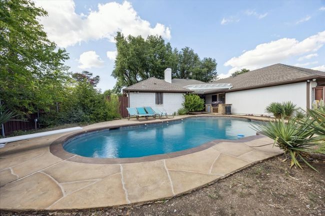 2000 E Branch Hollow Dr, House other with 3 bedrooms, 3 bathrooms and null parking in Carrollton TX | Image 31