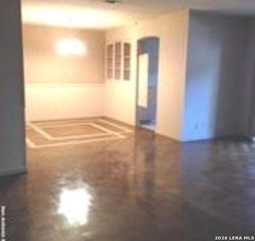 206-2935 Nacogdoches Rd, San Antonio, TX, 78217-5050 | Card Image