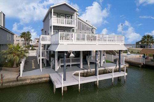 406 Tahiti Rd, Tiki Island, TX, 77554-9192 | Card Image