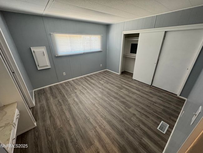 155 Molly Cir, House other with 3 bedrooms, 2 bathrooms and 3 parking in Sun Valley NV | Image 8