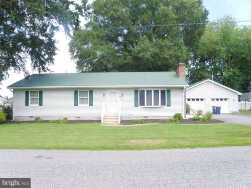 108 Elizabeth St, GEORGETOWN, DE, 19947-1428 | Card Image