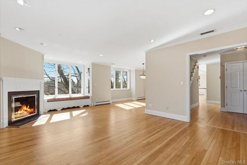 27 Harbor Terrace Dr, Rye, NY, 10580-2455 | Card Image