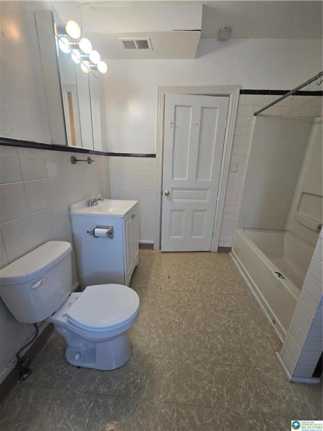APT-3 - 687 Walnut Ave, House other with 1 bedrooms, 1 bathrooms and null parking in EASTON PA | Image 5