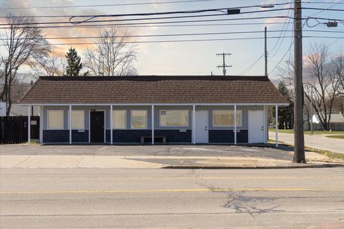 4449-4445-4449 Division Ave, Wyoming, MI, 49548-4359 | Card Image