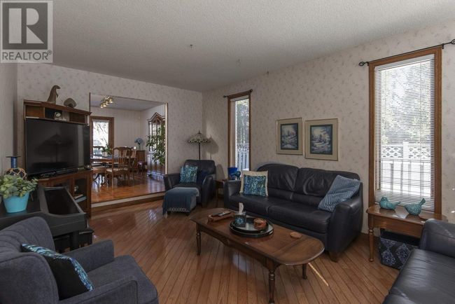 199 Valley St, Home with 5 bedrooms, 4 bathrooms and null parking in Thunder Bay ON | Image 22