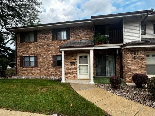 6820 Mariner Dr, Mount Pleasant, WI, 53406-3964 | Card Image