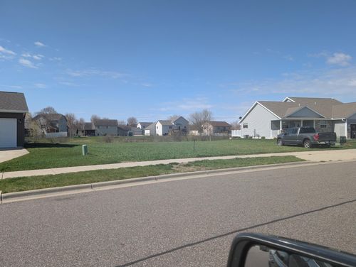 2116 4th St N, Sartell, MN, 56377-2157 | Card Image