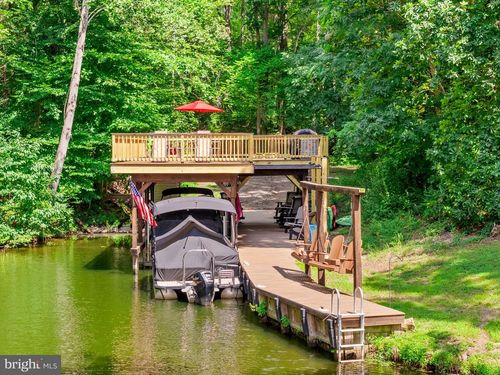 3937 Breaknock Rd, Bumpass, VA, 23024-9200 | Card Image
