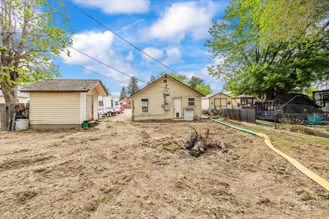 328 W Owyhee Ave, House other with 2 bedrooms, 1 bathrooms and null parking in Homedale ID | Image 5