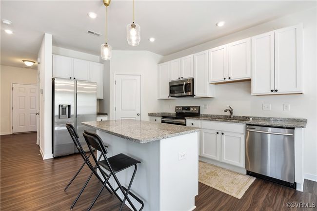 5016 Berkley Mill Dr, Townhouse with 3 bedrooms, 3 bathrooms and null parking in Chester VA | Image 15