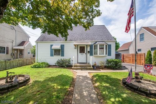 21 Rockridge Rd, Haskell, NJ, 07420-1032 | Card Image
