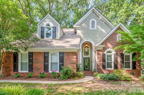 15202 Sharrow Bay Ct, Huntersville, NC, 28078-8526 | Card Image