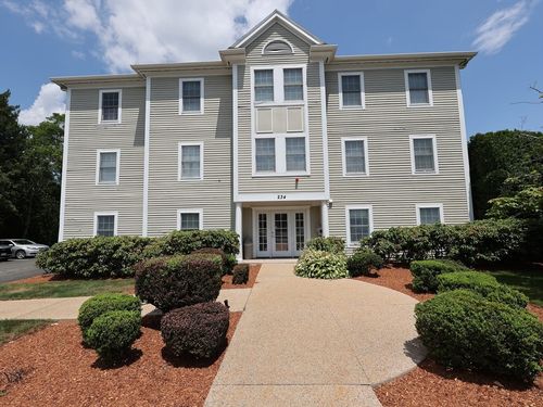 apt-101-234 Water St, Wakefield, MA, 01880-2512 | Card Image