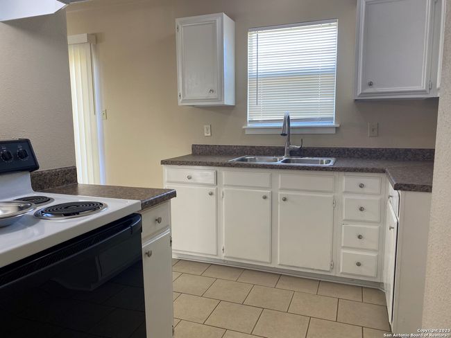 1045 Valley Forge Dr, House other with 3 bedrooms, 1 bathrooms and null parking in Schertz TX | Image 4