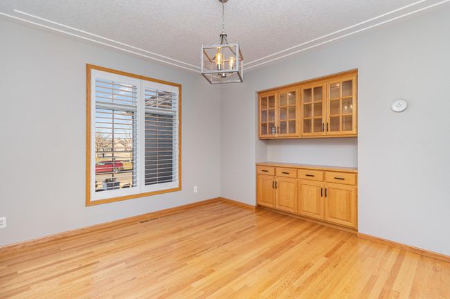 Formal Dining Room | Image 7