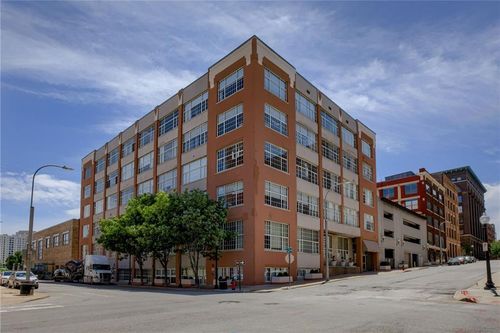 apt-306-321 7th St, Kansas City, MO, 64105-1687 | Card Image