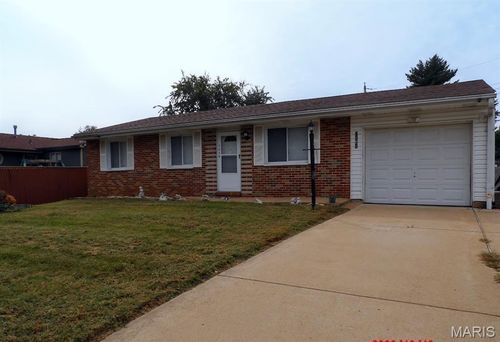 2151 Starling Airport Road, Arnold, MO, 63010 | Card Image
