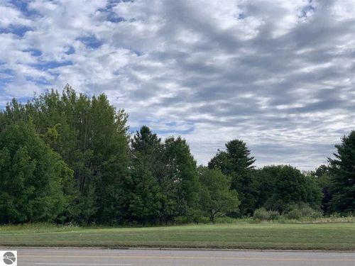 XXX Knollside Rd, Houghton Lake, MI, 48629 | Card Image