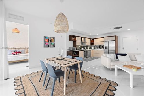 apt-206-2100 Park Ave, Miami Beach, FL, 33139-1757 | Card Image