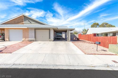 4367 Pinegrove St, Las Vegas, NV, 89147-4707 | Card Image