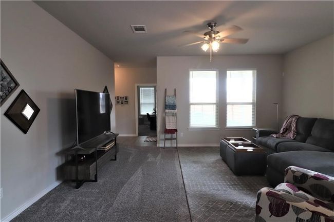 5413 Vanner Path, House other with 4 bedrooms, 2 bathrooms and 2 parking in Georgetown TX | Image 8