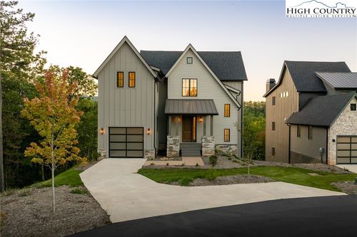 353 Calico Ct, Boone, NC, 28607-6461 | Card Image