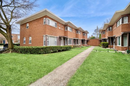 501-1/2 Ridge Rd, Wilmette, IL, 60091-2448 | Card Image