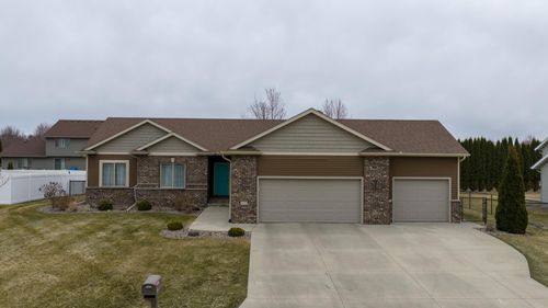 1407 28th St Sw, Austin, MN, 55912-5140 | Card Image