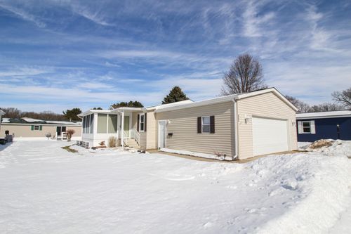 6250 Medford Way, Kalamazoo, MI, 49009-9042 | Card Image