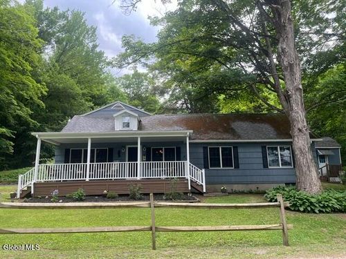 131 Lovers Leap Rd, Little Falls, NY, 13365-5830 | Card Image