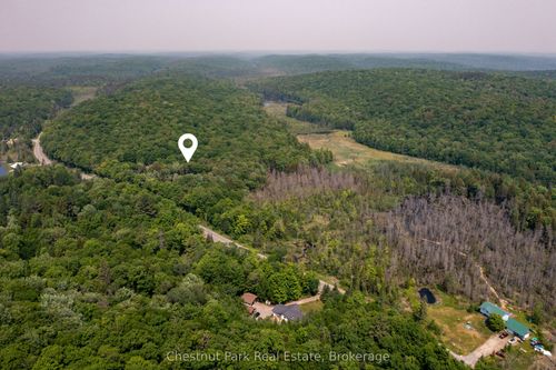 2212 Aspdin Rd, Utterson, ON, P0B1M0 | Card Image