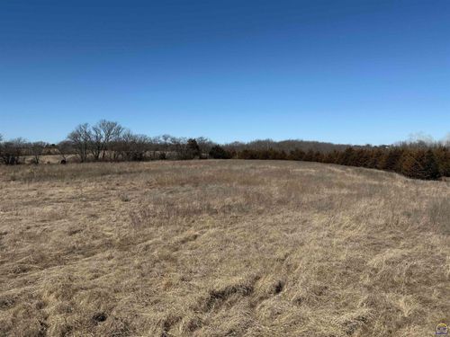 00000 Se 93rd St, Wakarusa, KS, 66546 | Card Image