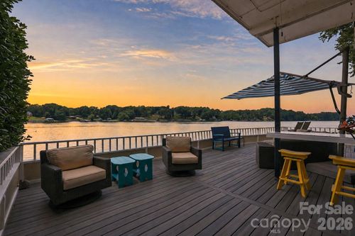 4-9817 Emerald Point Dr, Charlotte, NC, 28278-6502 | Card Image