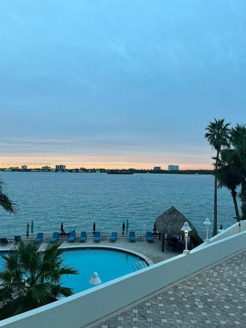 apt-3s-10350 W Bay Harbor Dr, Bay Harbor Islands, FL, 33154-1235 | Card Image